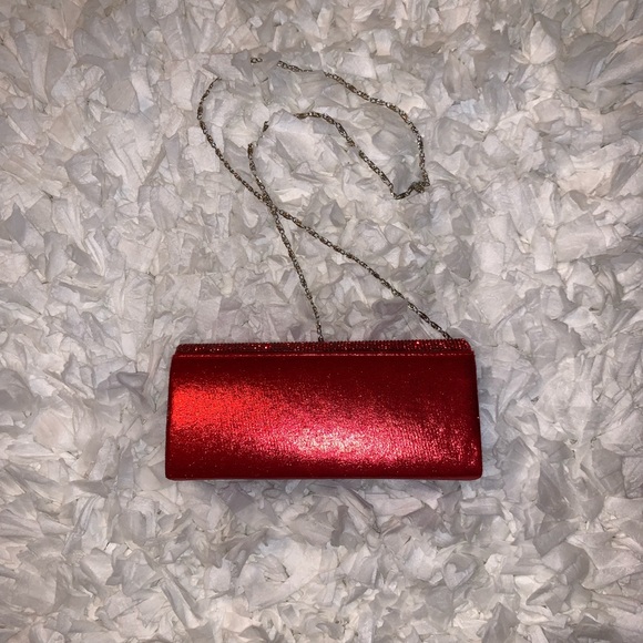 Red clutch - Picture 2 of 8